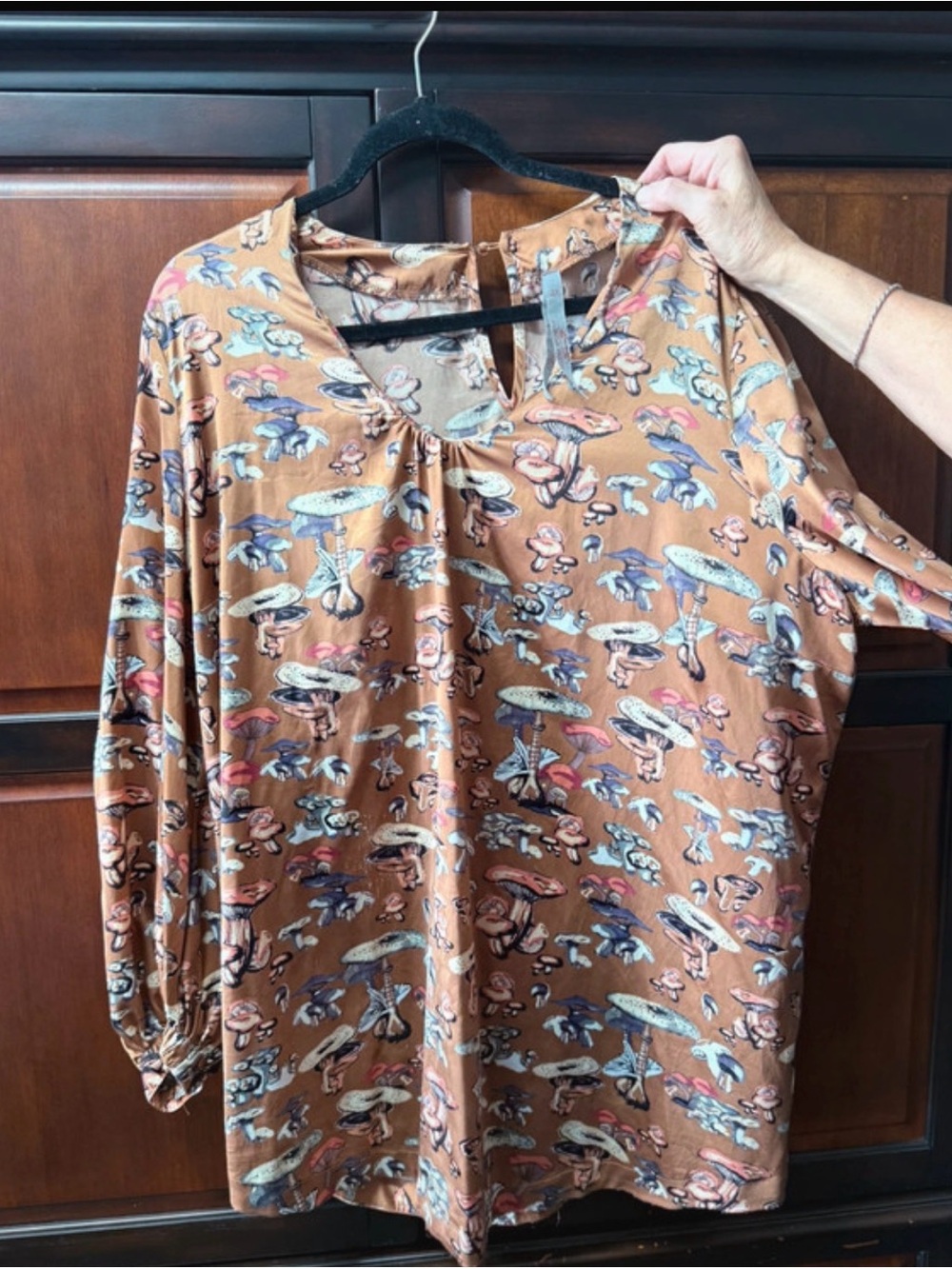 Melissa McCarthy Seven7 Women’s Mushroom-Print Long Sleeve Top - 2X